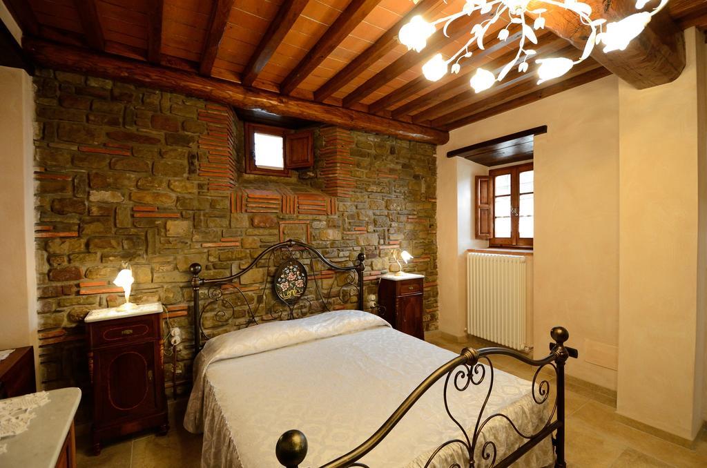 Agriturismo Villa Iris Castelfranco di Sopra Habitación foto